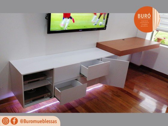 Escritorio flotante 1.3.jpg